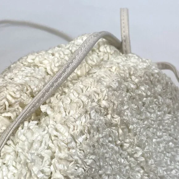 BOTTEGA VENETA White Shoulder Bag - Picture 10 of 16